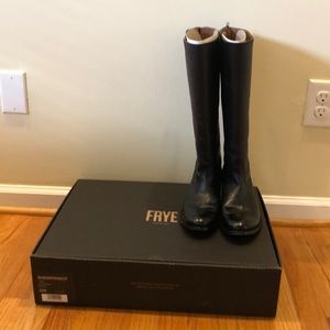 Frye Melissa Button Back Zip BLK-8.5